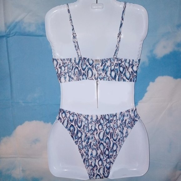 Shekini Round-neck Bralette and Hipster bottom Blue Snakeskin 2-piece Bikini NEW - Picture 2 of 5